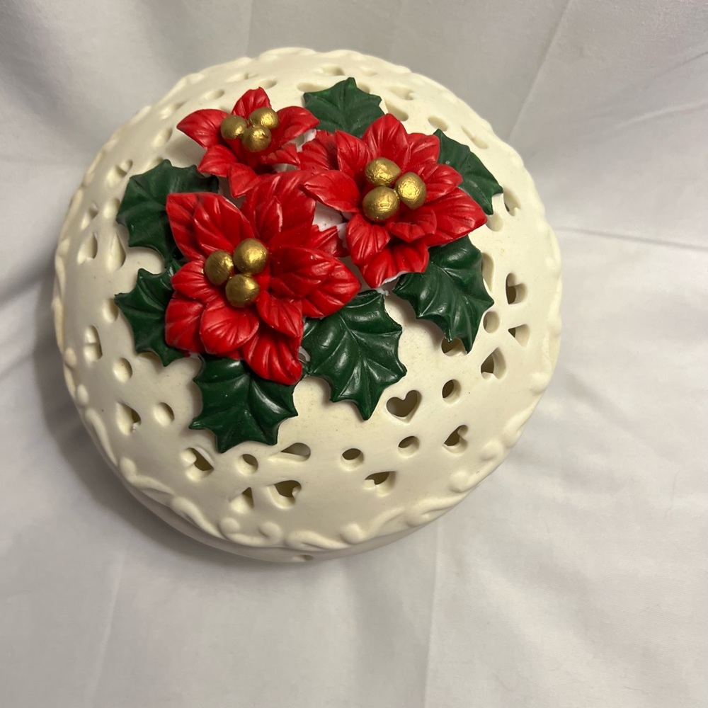 Vintage Holiday Collection Potpourri Holder Christmas